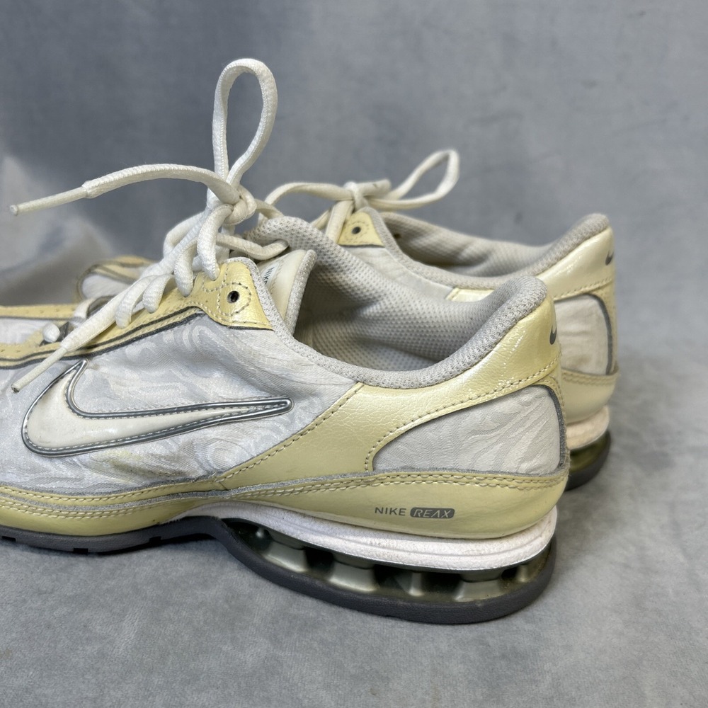 Nike Reax Revolution Running Shoes Womens Size 7.5 333767-111 White Gray Sneaker - Picture 5 of 16